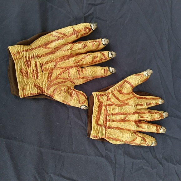 HALLOWEEN COSTUME CREEPY MONSTER HANDS GLOVES - Picture 1 of 3